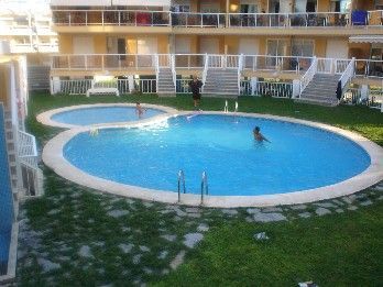 Piscina de Planta baixa en venda en Xeraco amb Moblat i Piscina comunitària
