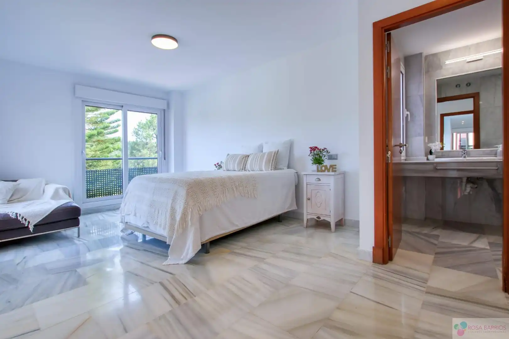 Bedroom of Houses for sale in Benahavís  with Terrace, Swimming Pool and Furnished