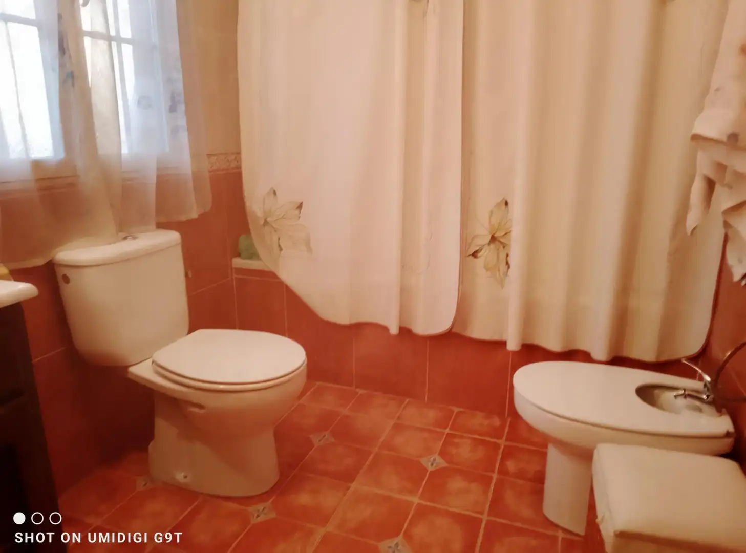 Baño de Casa adosada en venta en Yuncos con Calefacción, Jardín privado y Terraza