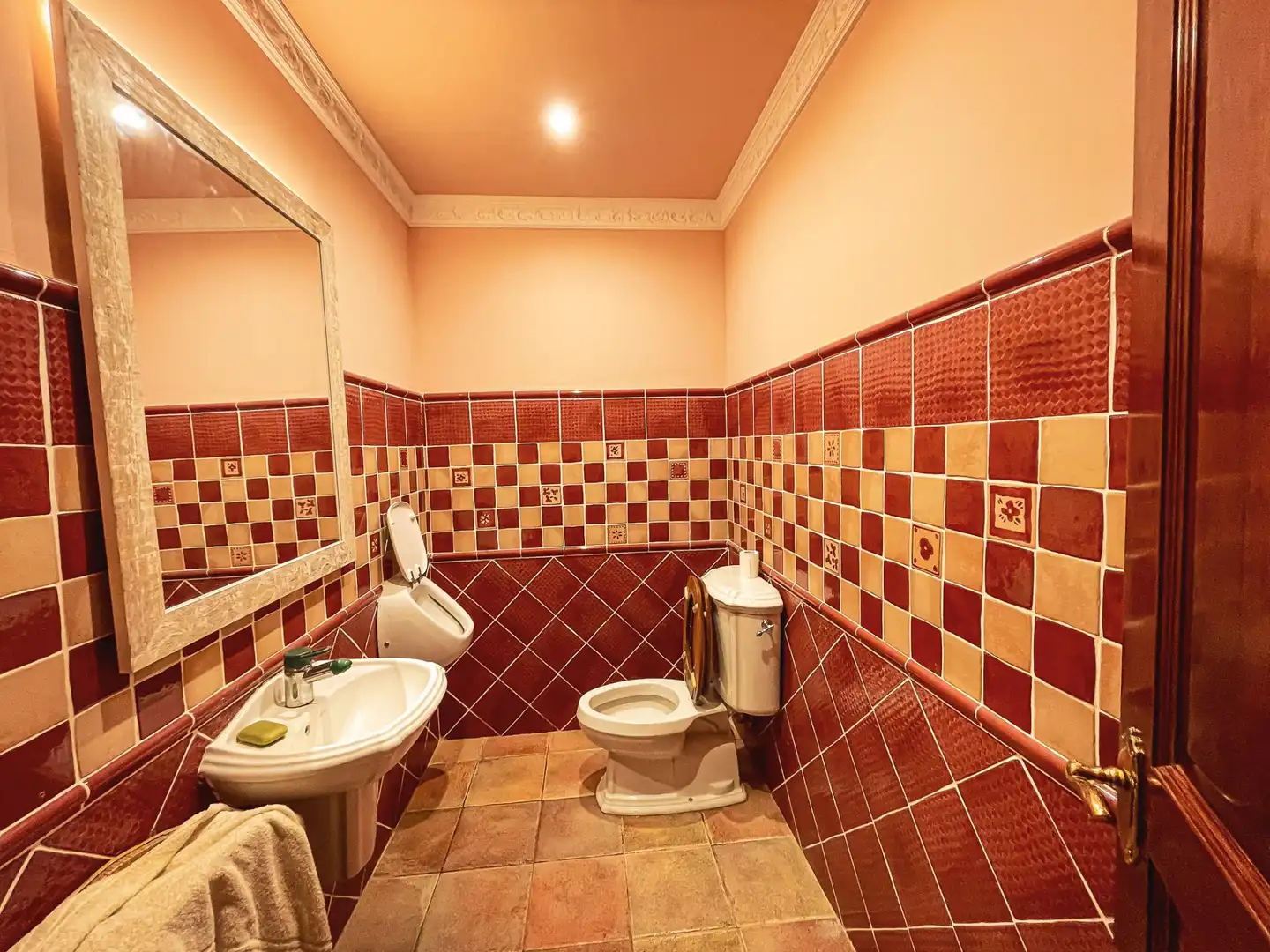 Bathroom of Houses for sale in Lardero  with Air Conditioner, Heating and Private garden