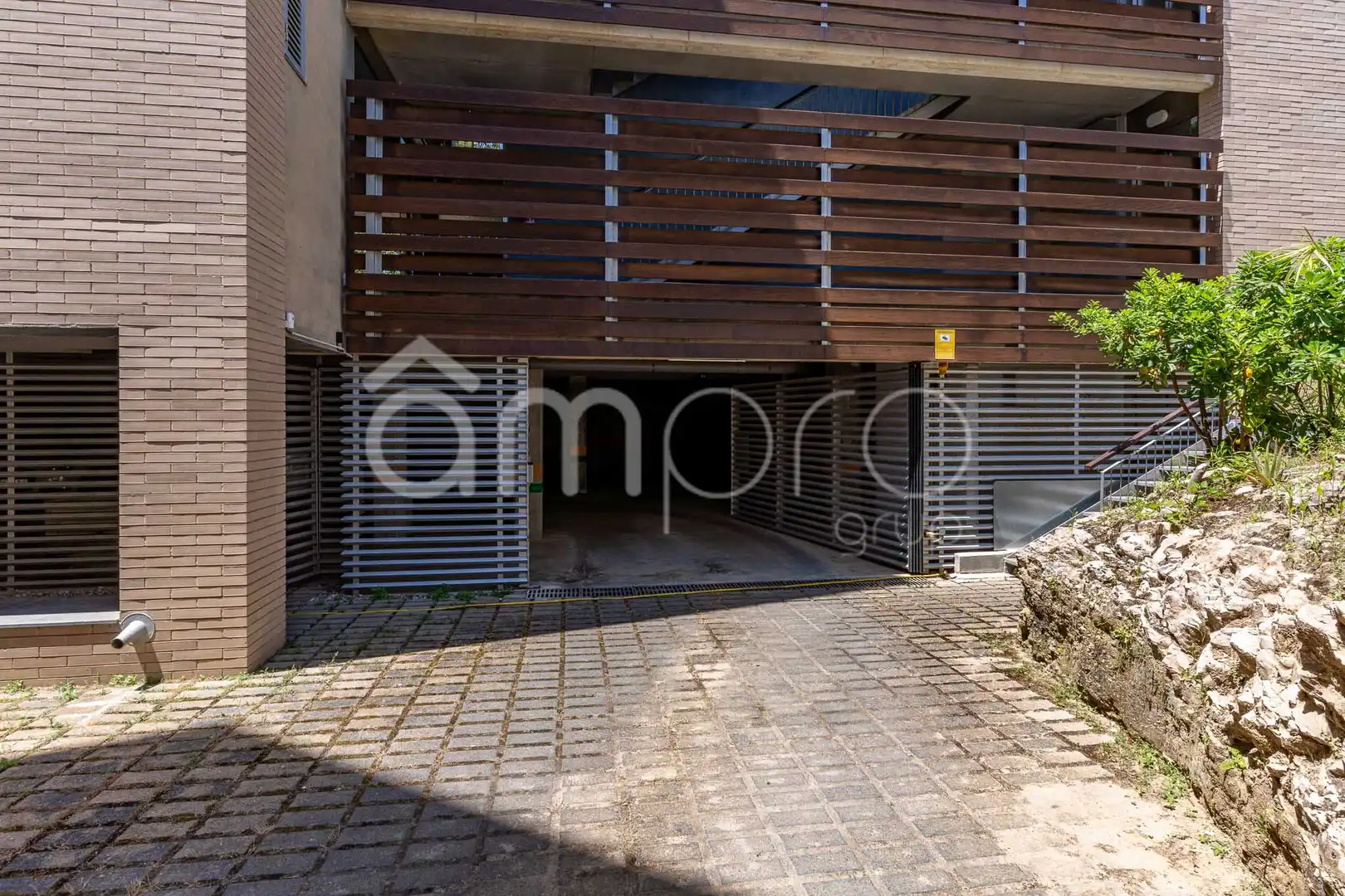 Garage for rent in mare de deu de montserrat, Platja de la Paella