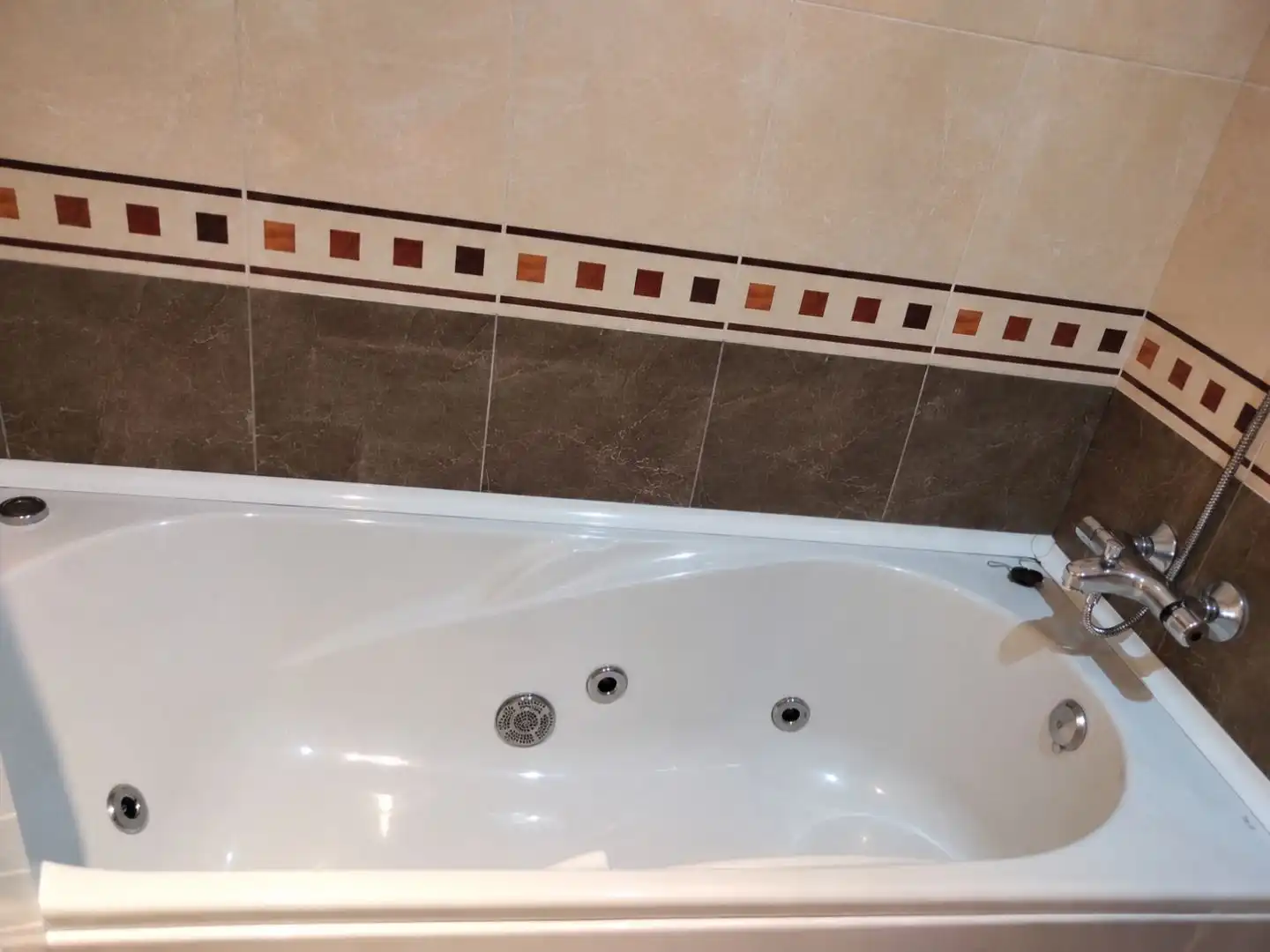 Badezimmer von Wohnung zur Miete in Centro