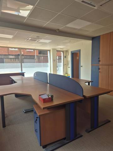 Local comercial en Alquiler en Errekalde-Larraskitu Errepidea en Artatzu - Larraskitu