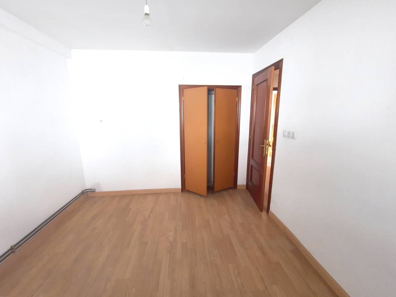 Bedroom of Flat for sale in Villarcayo de Merindad de Castilla la Vieja  with Heating and Terrace