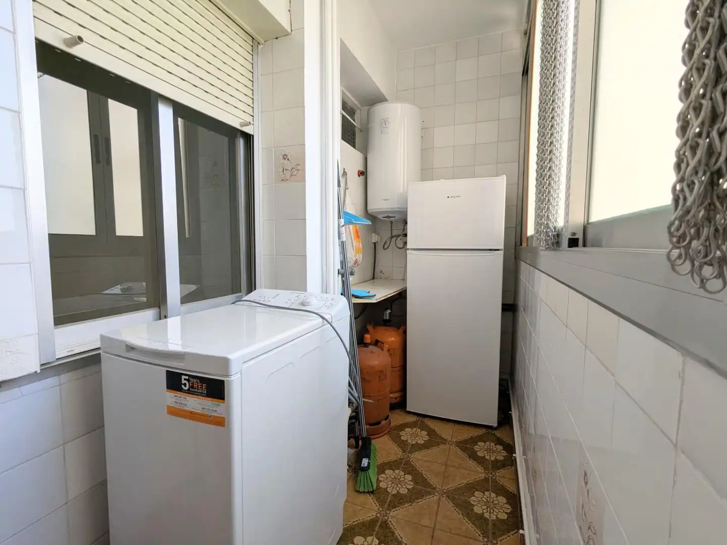 Cuina de Pis de lloguer en Valencia amb Balcó