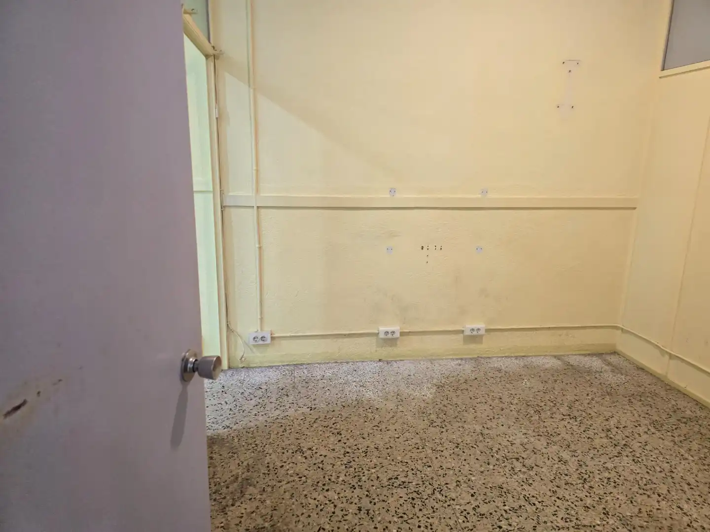 Business premises for sale in Poble, imagen 6