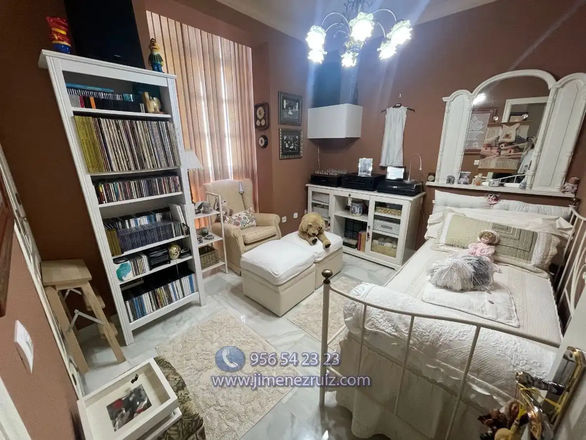 Sala d'estar de Casa o xalet en venda en El Puerto de Santa María amb Terrassa, Traster i Balcó