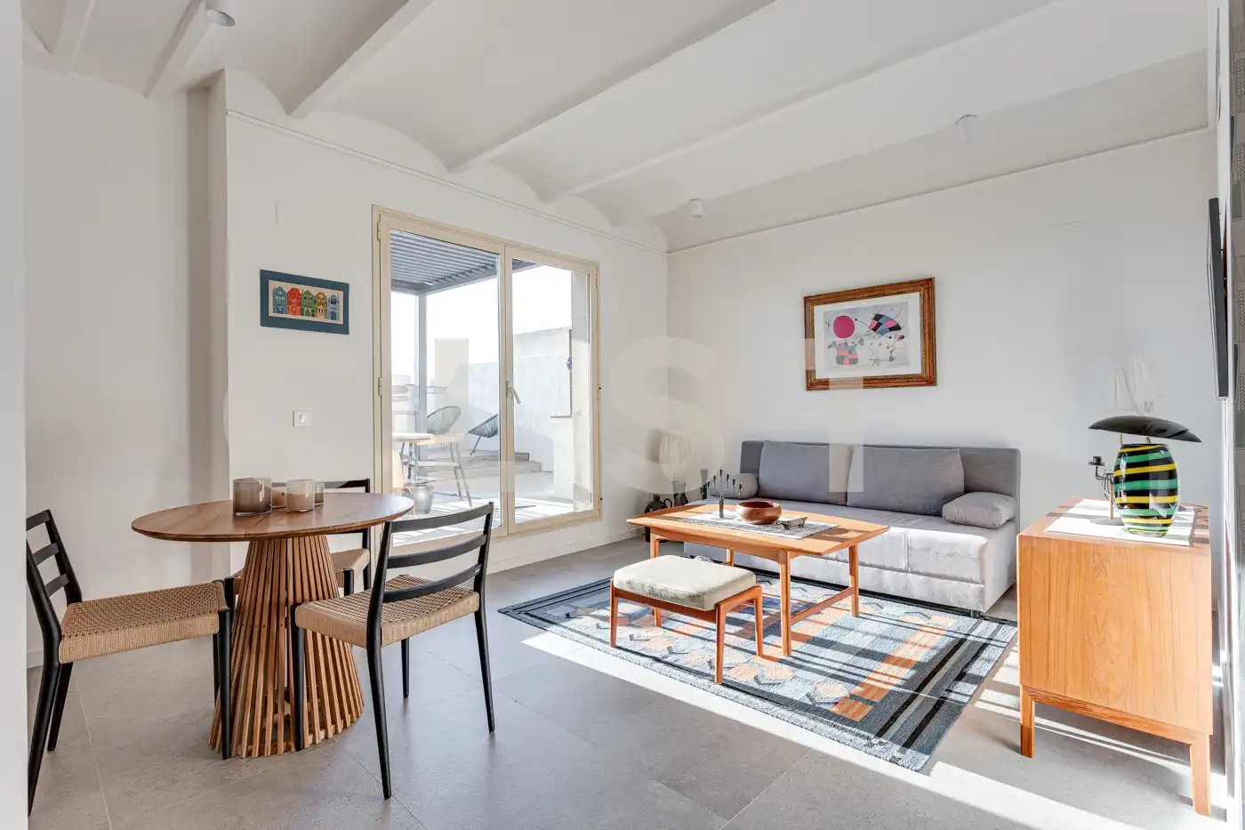 Wohnzimmer von Dachboden zur Miete in Barcelona mit Klimaanlage, Heizung und Terrasse