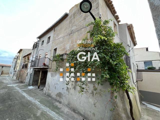Casa-chalet en Venta en Carrer Muralla, 5 en Puigverd d'Agramunt