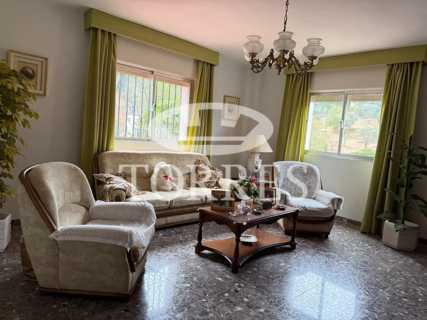 Sala de estar de Casa o chalet en venta en Málaga con Terraza, Trastero y Piscina