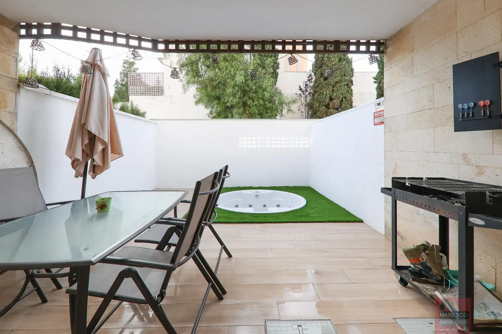 Terrasse von Einfamilien-Reihenhaus zum Verkauf in Mijas mit Klimaanlage, Terrasse und Abstellraum