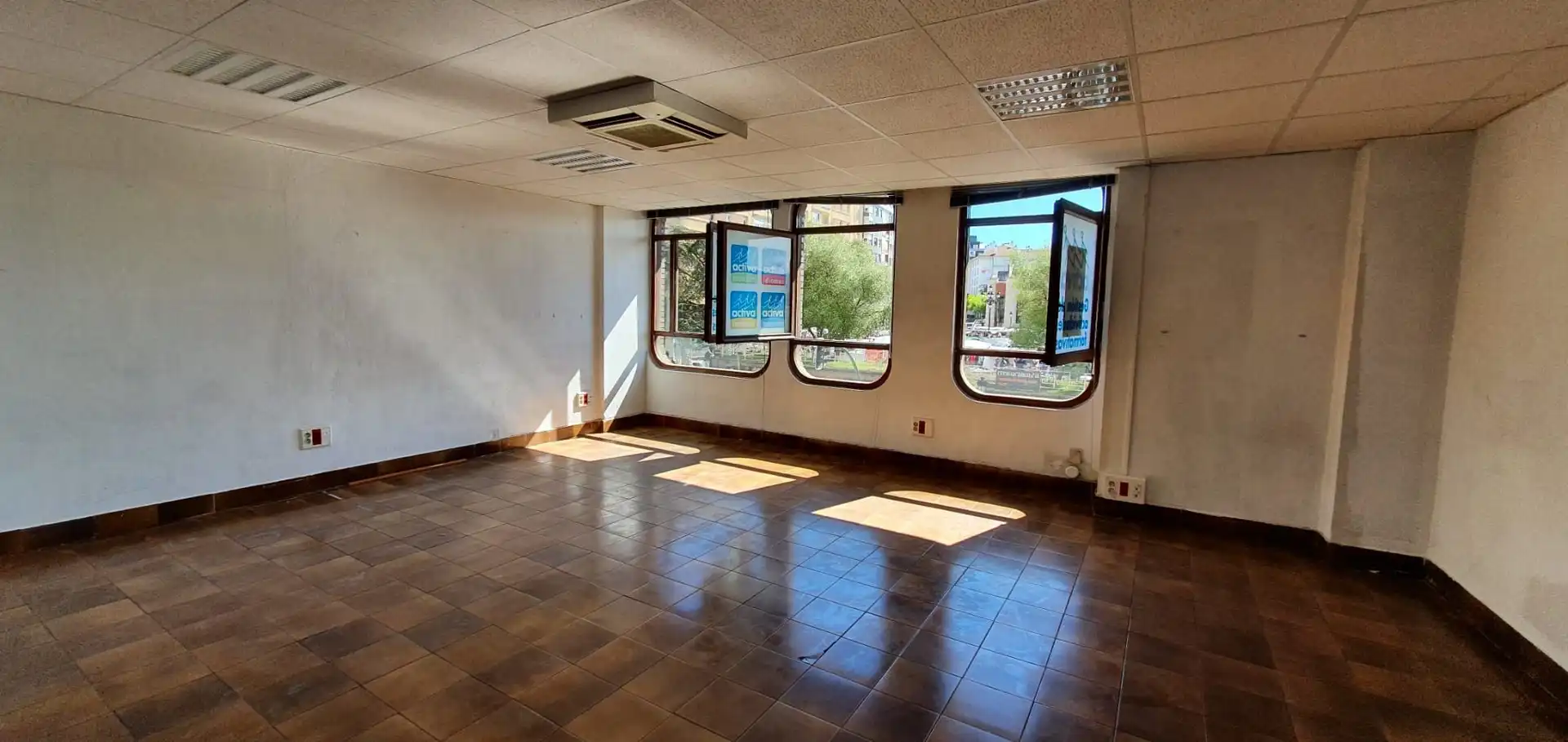 Bureau avec ascenseur à louer à Cuatro Caminos, imagen 3