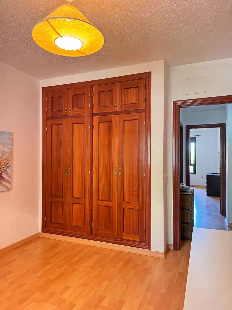Apartament en venda en Roquetas de Mar amb Aire condicionat, Terrassa i Piscina comunitària