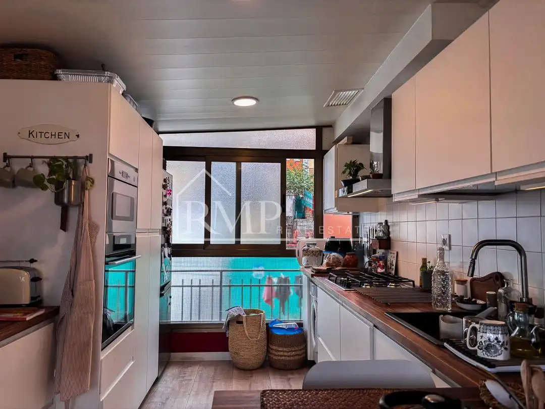 Terrasse von Dachboden zum Verkauf in Barcelona mit Heizung, Terrasse und Abstellraum
