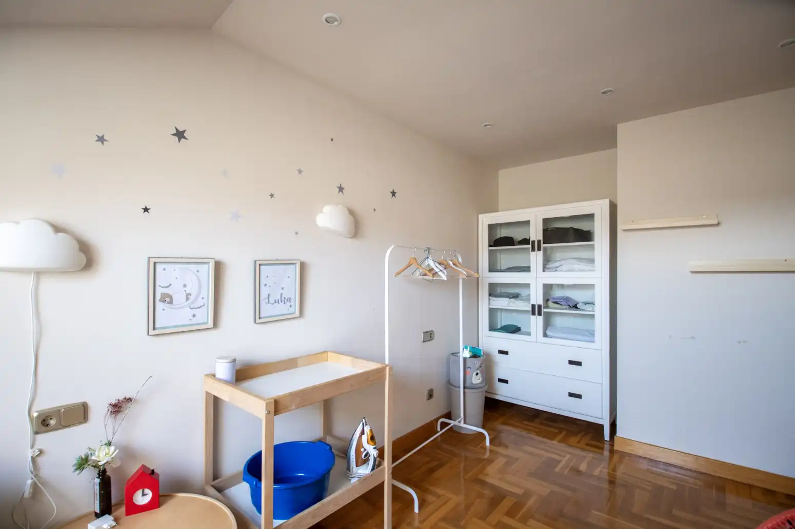 Habitación de Ático en venta en Villaviciosa con Calefacción, Parquet y Terraza