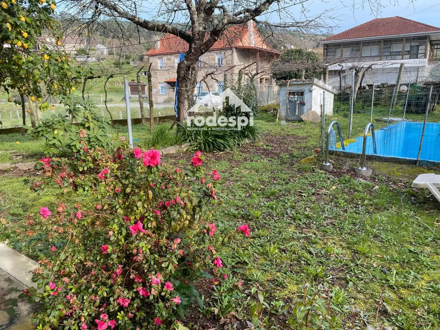 Houses for sale in Crecente  with Heating, Storage room and Swimming Pool