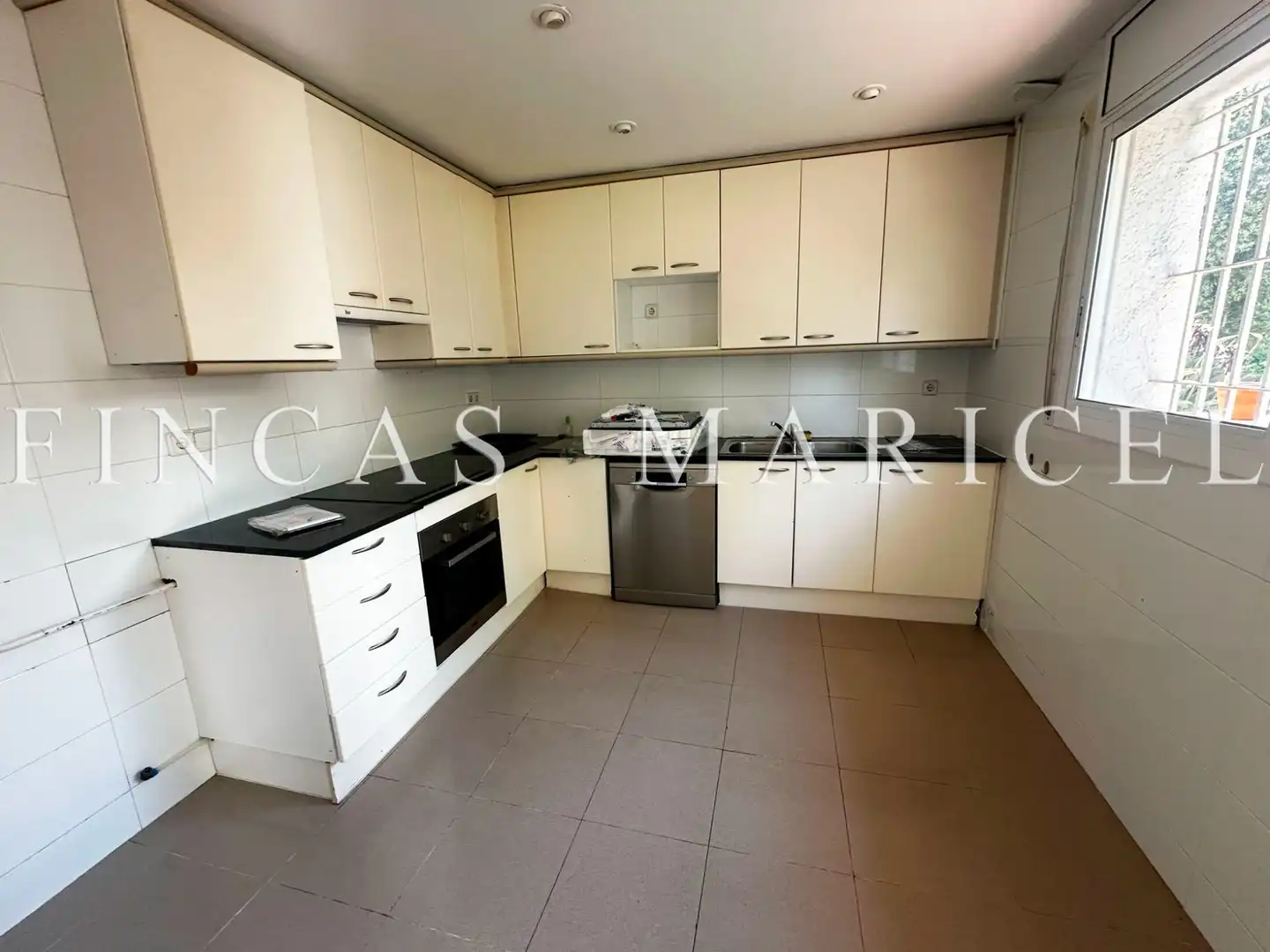 Detached homes for sale in Can Girona - Terramar - Vinyet