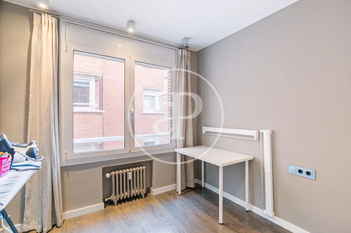 Bedroom of Flat for sale in Barcelona  with Air Conditioner, Heating and Terrace