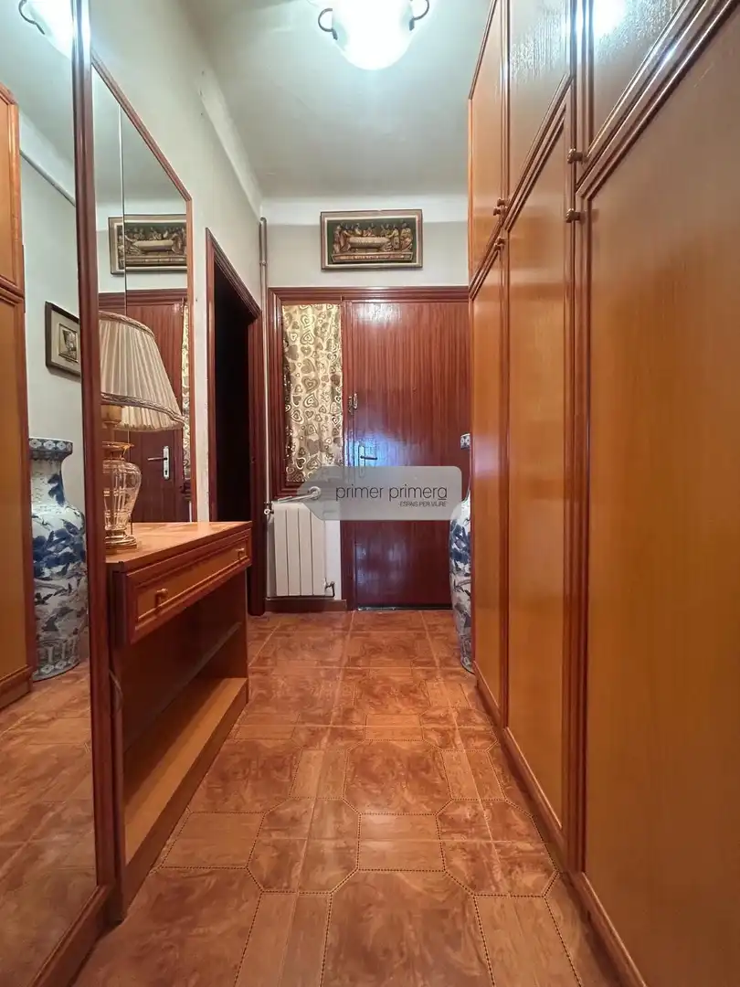 Piso en venta en desfar, 42, Porta