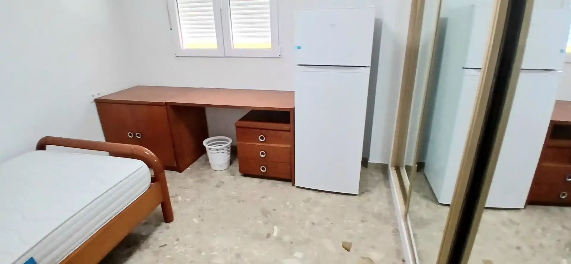 Room in Calle Real, 58, Centro
