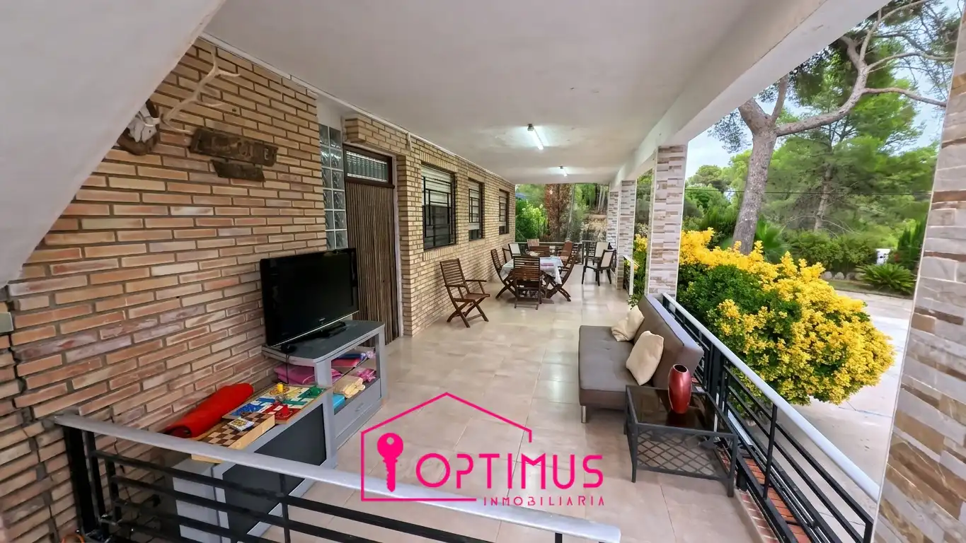 Terrace of Houses for sale in Macastre  with Private garden, Terrace and Storage room