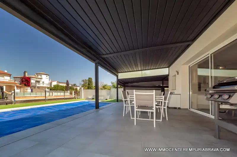 Chalet en venta en Cap Ras - Creus - Falconera, imagen 25