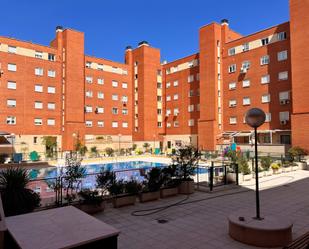 Exterior view of Flat to rent in  Madrid Capital  with Air Conditioner, Heating and Terrace