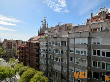 Wohnung mit Balkon zum Verkauf in Carrer de Lepant