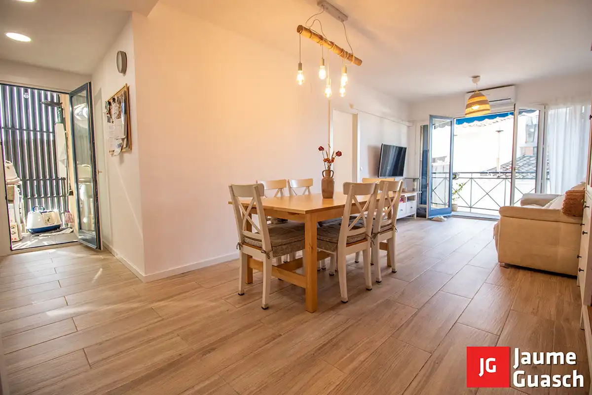 Piso con balcón en venta en Carrer dels Clapers 22, imagen 3