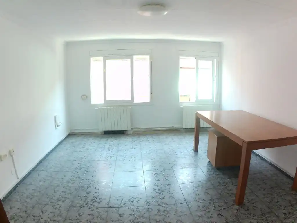 Comedor de Piso en venta en Barcelona