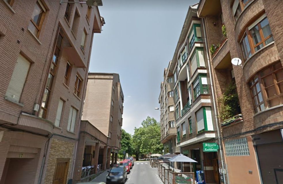 Exterior view of Box room for sale in Langreo