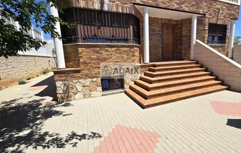 Casa amb terrassa en venda a Tomelloso, imagen 8