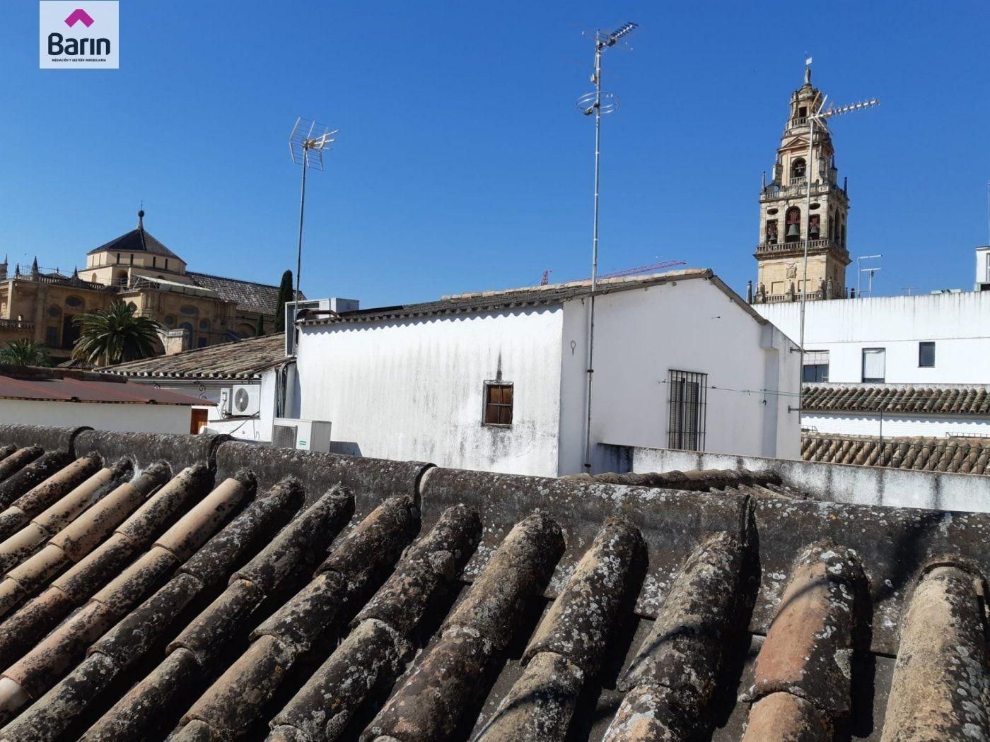 Exterior view of House or chalet for sale in  Córdoba Capital  with Terrace and Storage room