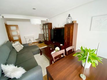 Appartamento con ascensore in affitto a Oeste