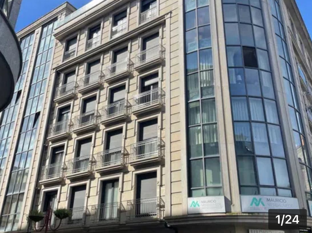 Vista exterior de Dúplex en venda en Vilagarcía de Arousa amb Calefacció, Terrassa i Traster