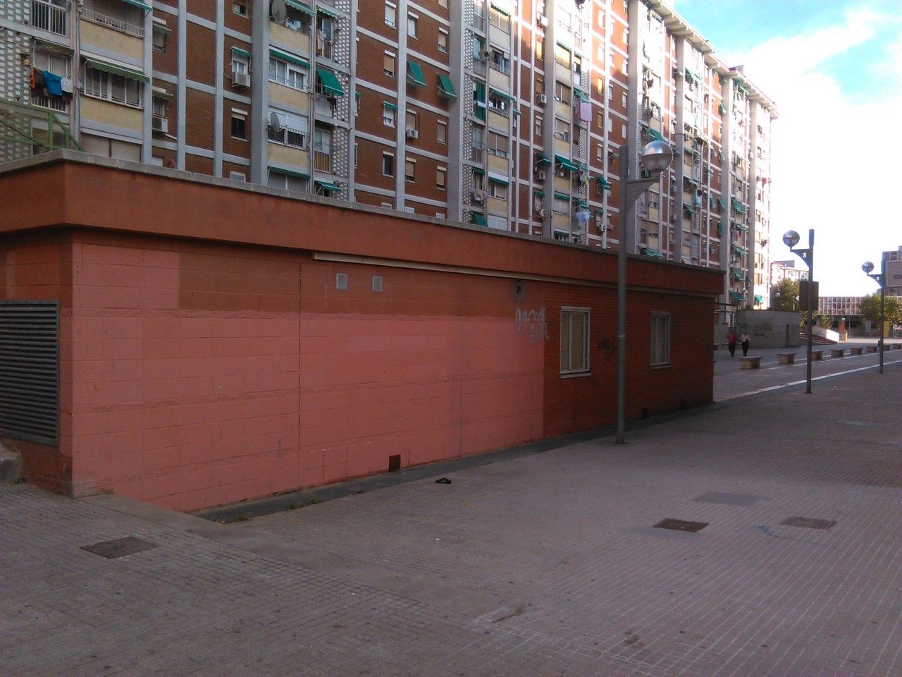 Exterior view of Garage for sale in Cornellà de Llobregat