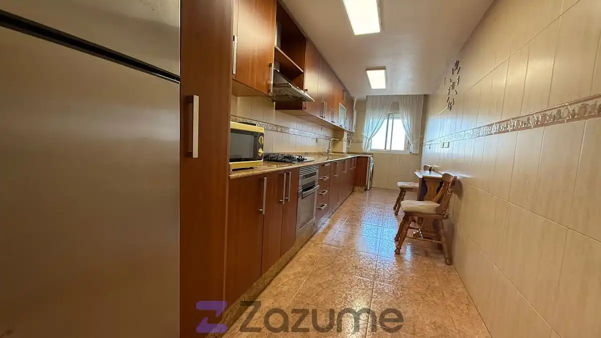 Cocina de Piso de alquiler en Murcia con Aire acondicionado, Calefacción y Amueblado