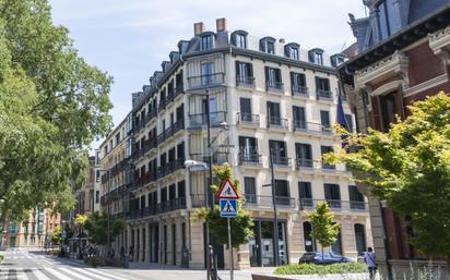 Vista exterior de Pis en venda en  Pamplona / Iruña amb Balcó