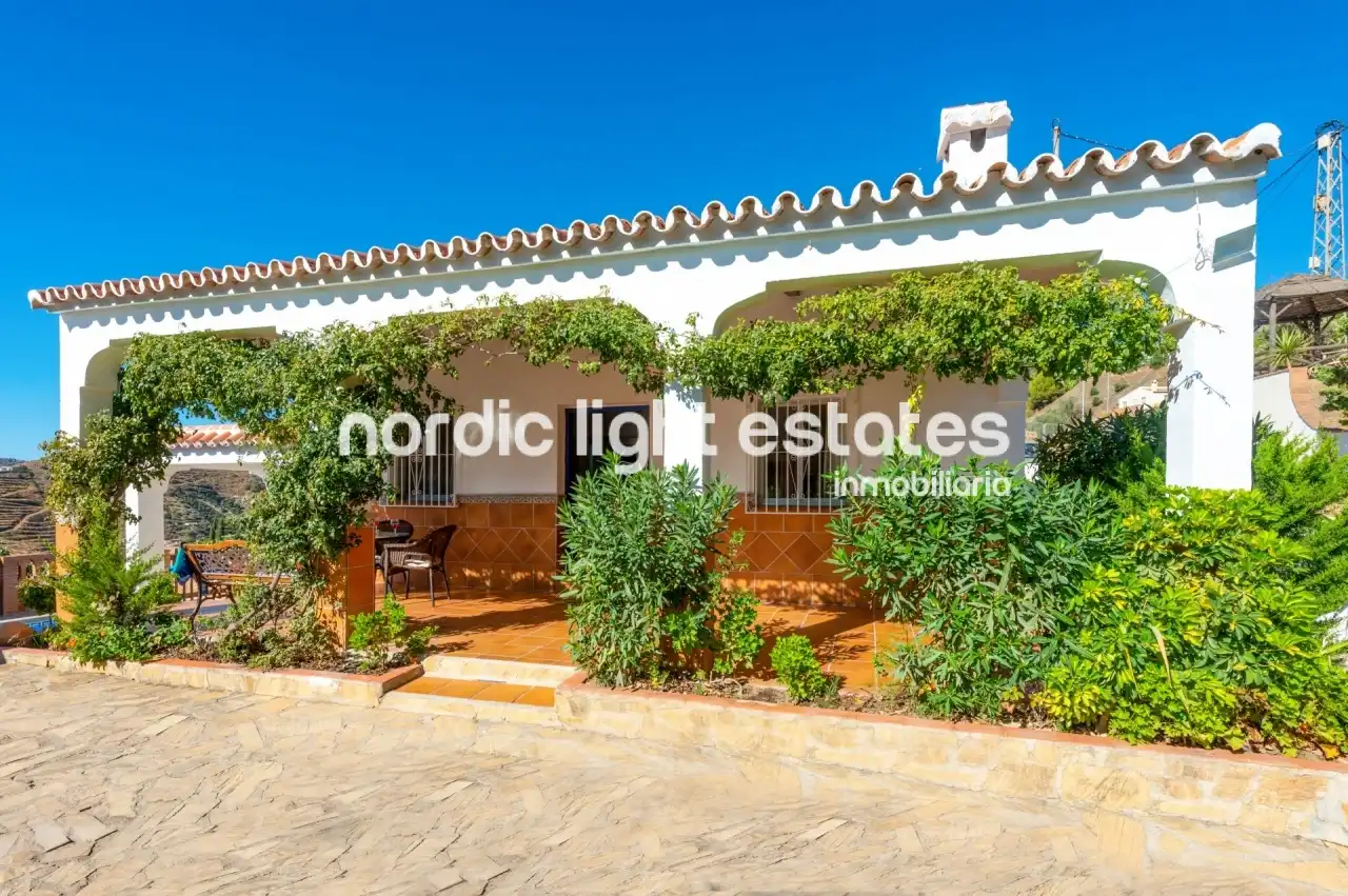 House with pool to rent in Frigiliana, imagen 13