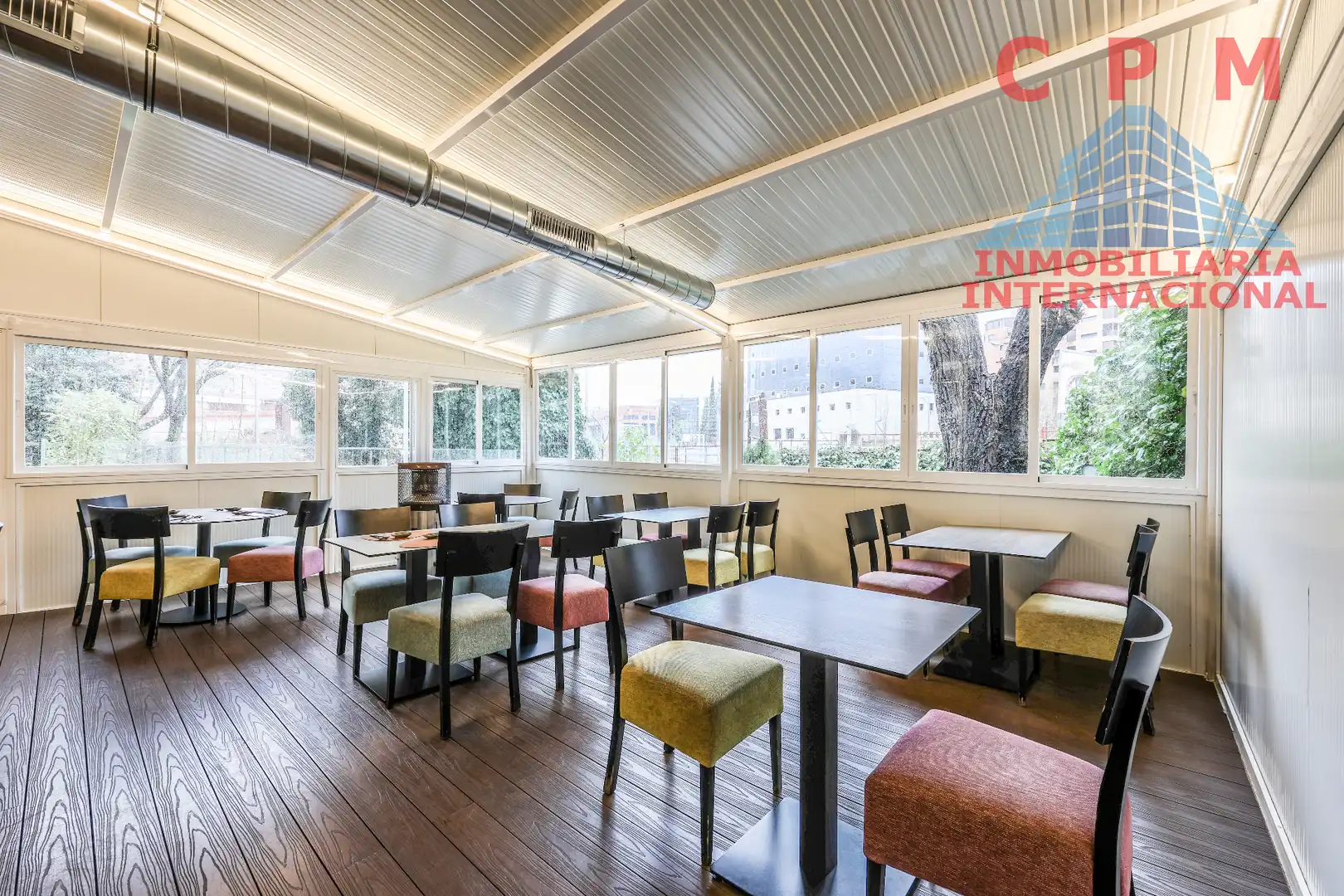 Local en traspaso en  Madrid Capital con Aire acondicionado, Calefacción y Terraza