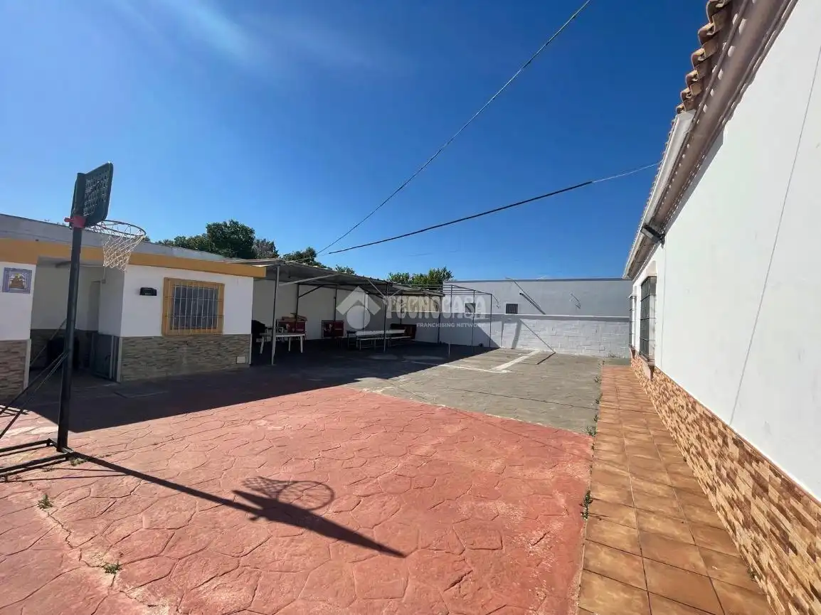 Vista exterior de Finca rústica en venta en Chiclana de la Frontera