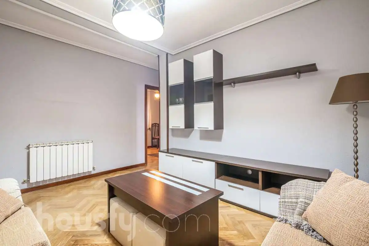 Sala d'estar de Planta baixa de lloguer en Madrid amb Aire condicionat, Calefacció i Terrassa