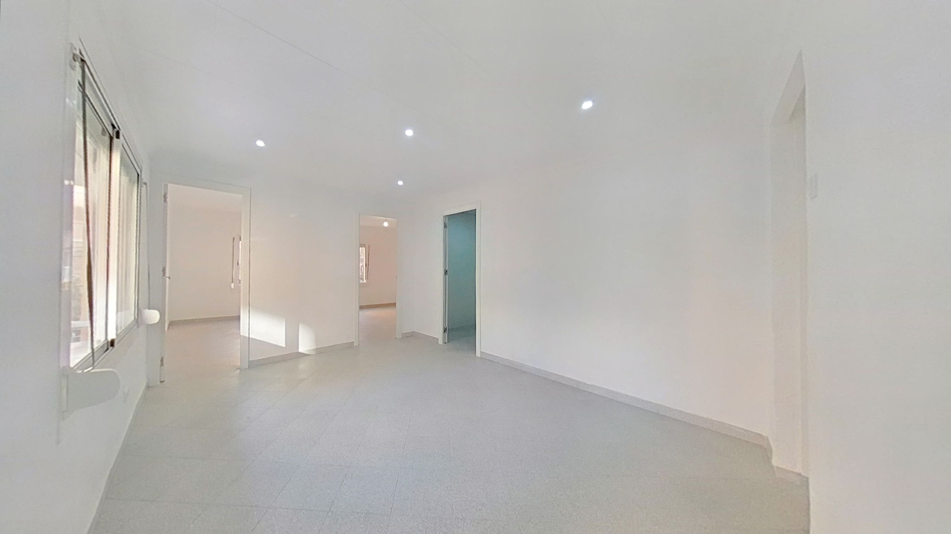 Piso en venta en Sant Feliu de Llobregat con Horno