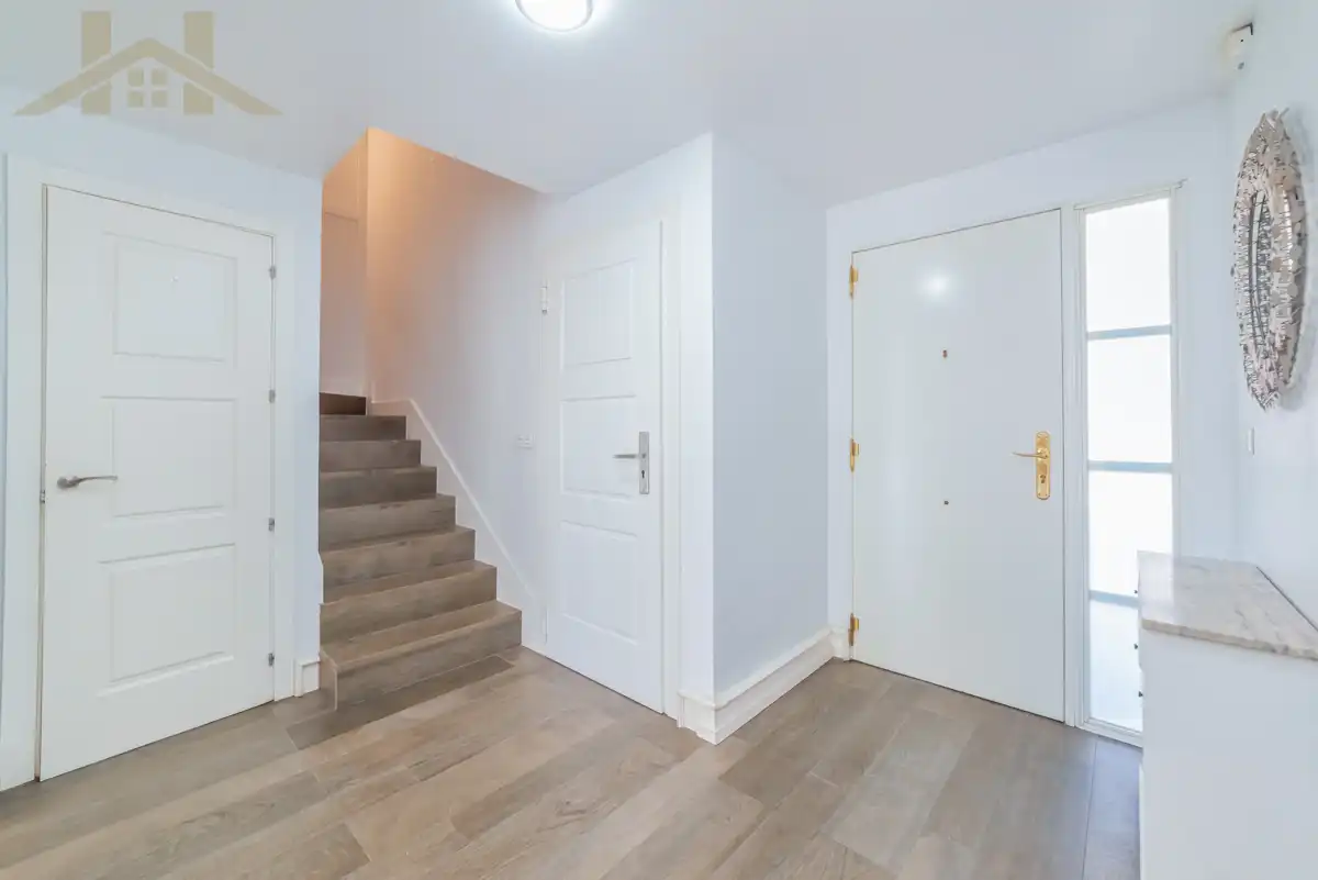 Detached homes for sale in Seseña  with Air Conditioner, Heating and Private garden