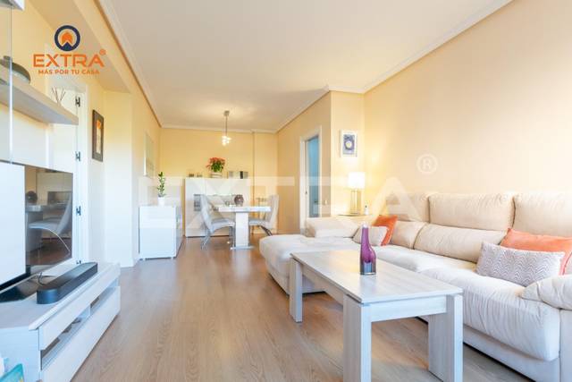 Piso en Venta en Calle de Caleruega en Costillares