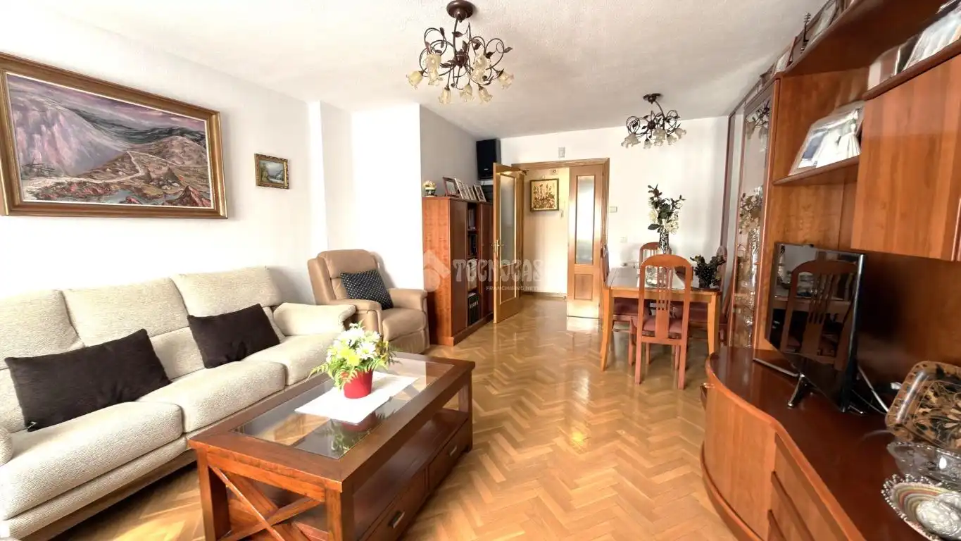 Sala d'estar de Pis en venda en Alcalá de Henares amb Aire condicionat, Calefacció i Terrassa