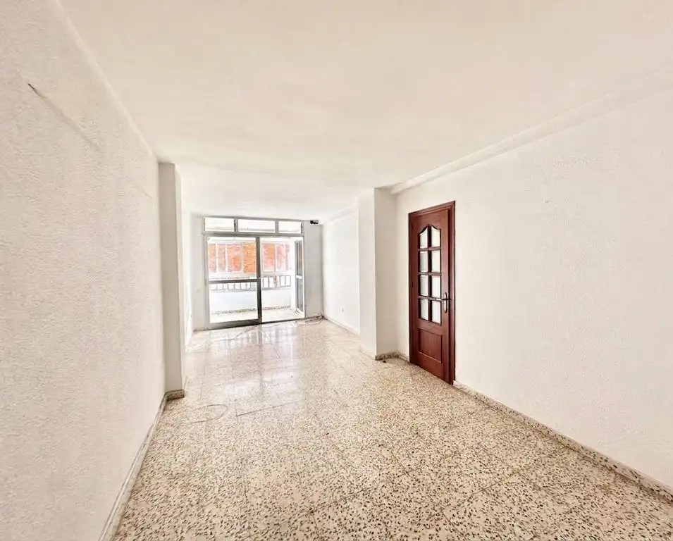 Flat for sale in CARRACA, Parque Victoria Eugenia