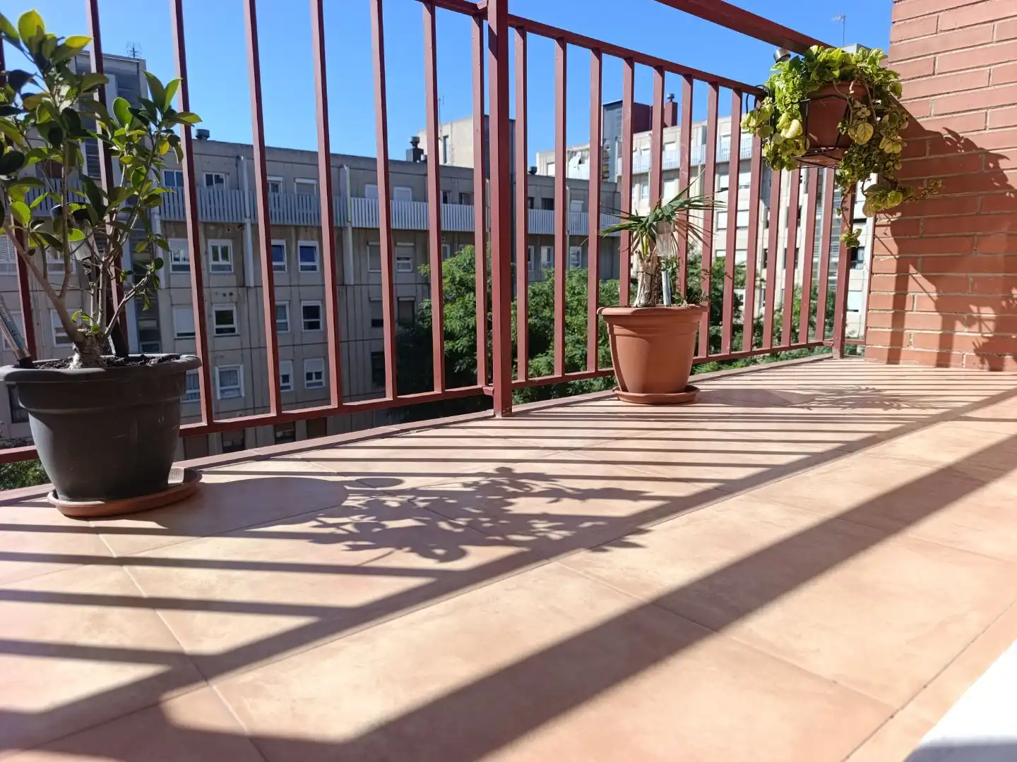 Piso con ascensor en venta en Plaça castanyer 3