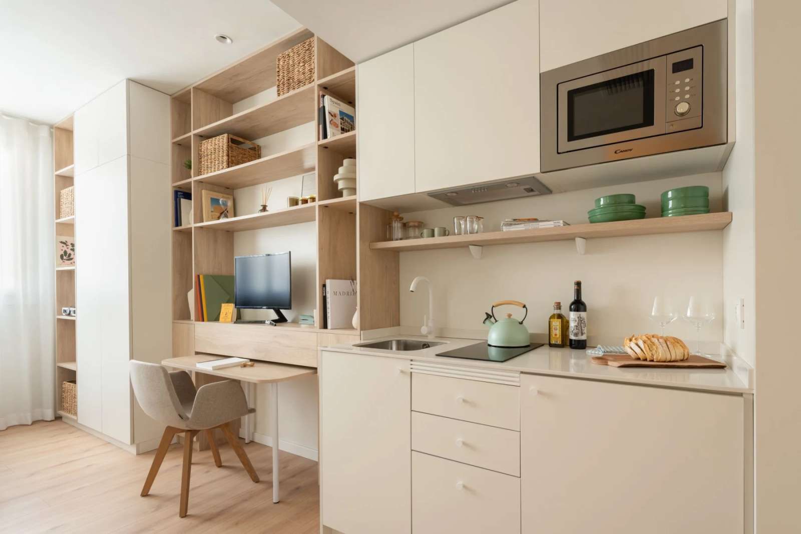 Cocina de Estudio para compartir en Alcobendas con Aire acondicionado, Terraza y Amueblado