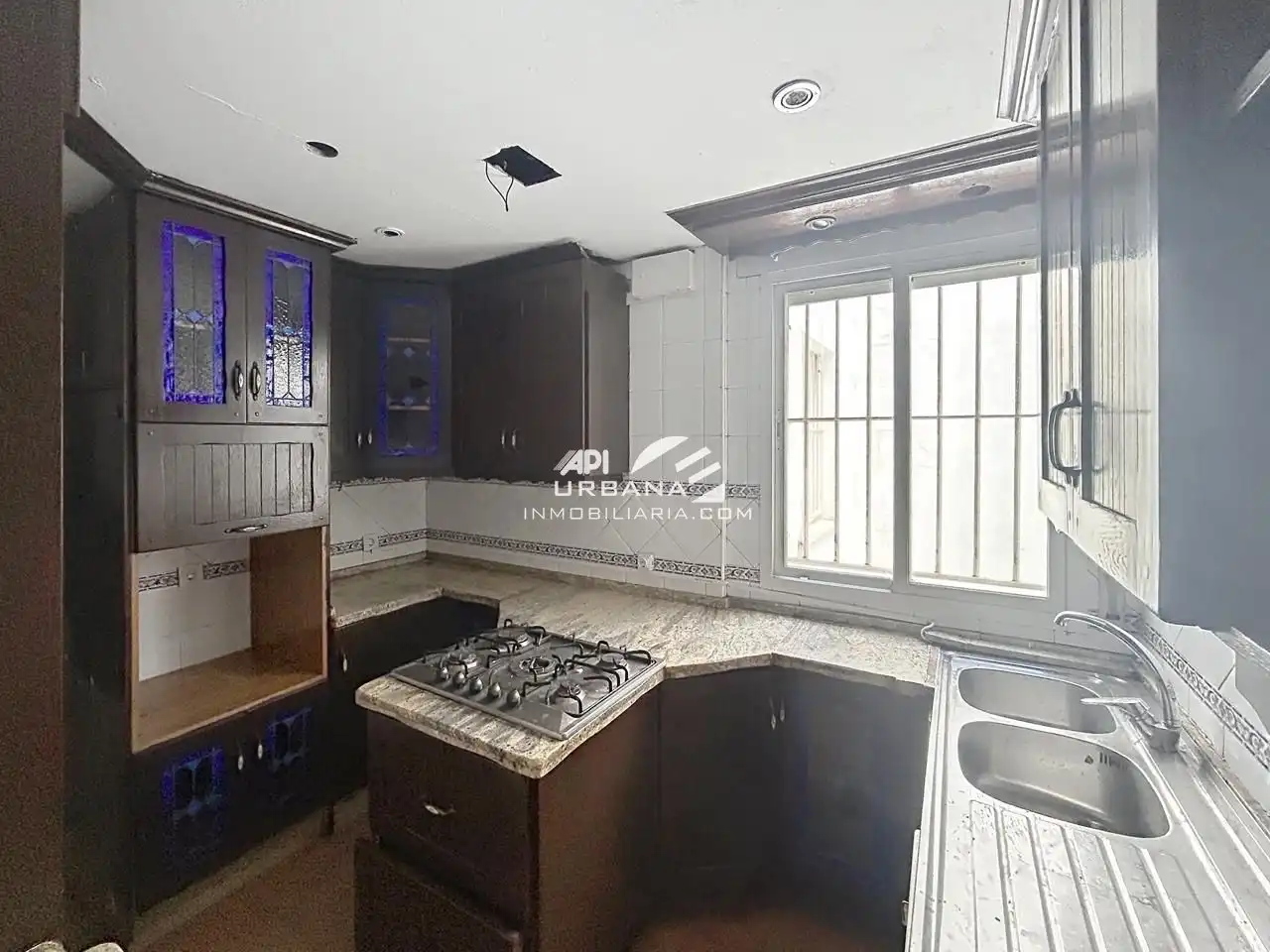 Kitchen of Flat for sale in Lucena